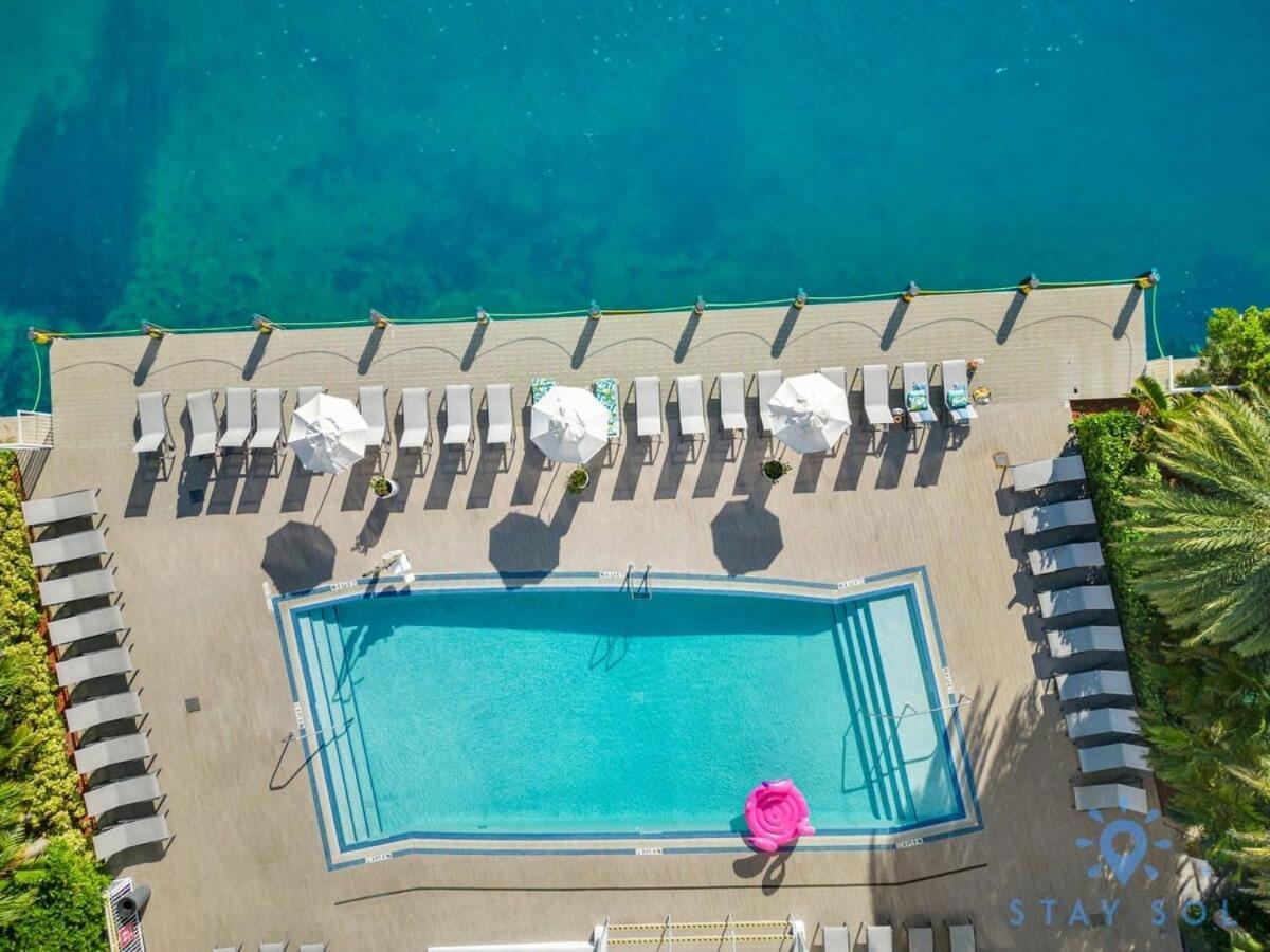 Infinite Views, Amazing Pool, Gym, Near Beach Халландейл-Бич Экстерьер фото